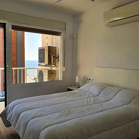 First Line Apartment With 3 Bedrooms And Seaviews Benidorm Kültér fotó